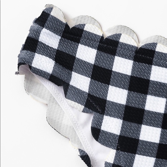 LAST ONE‼️ S/XS Black White Checkered Bikini 👙 - Picture 4 of 5